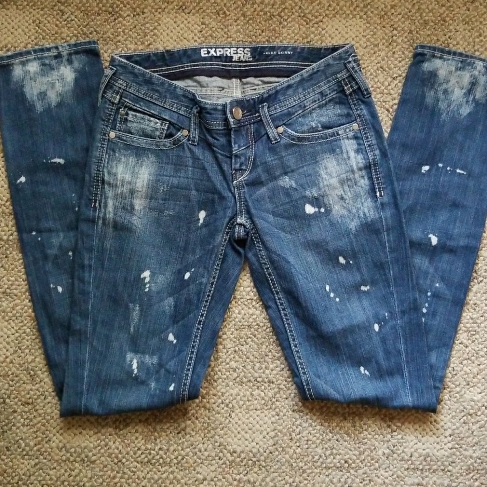 Skinny jeans